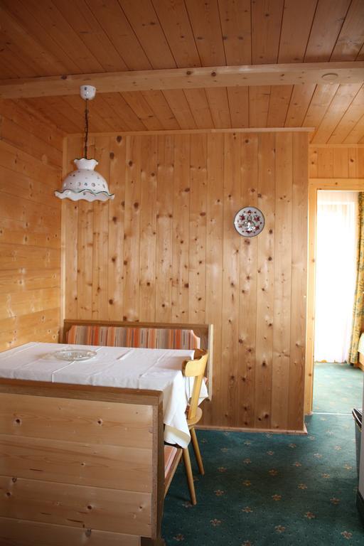 Haus Schoenleiten Wagrain Bilik gambar