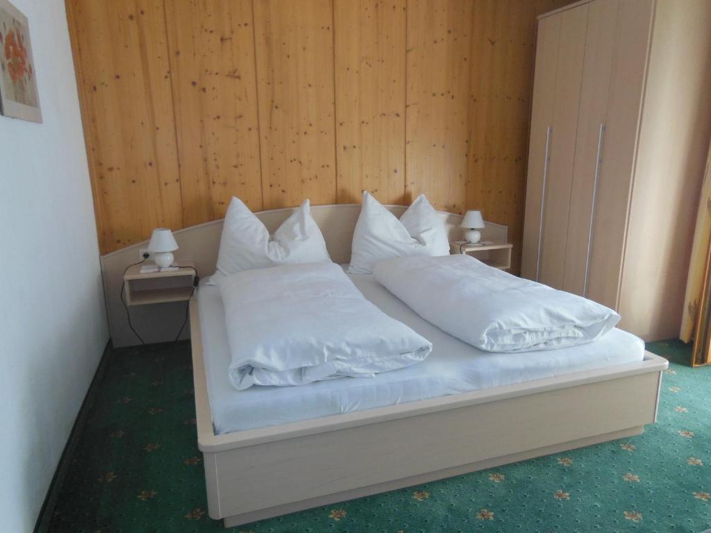 Haus Schoenleiten Wagrain Bilik gambar